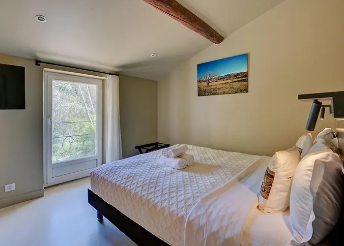 Hostellerie Le Paradou