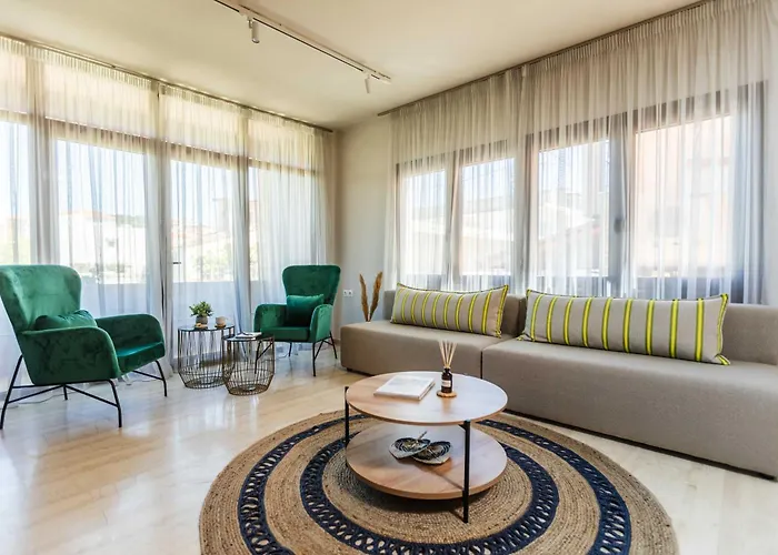 Casa Blue Hotel, Philian Hotels And Resorts