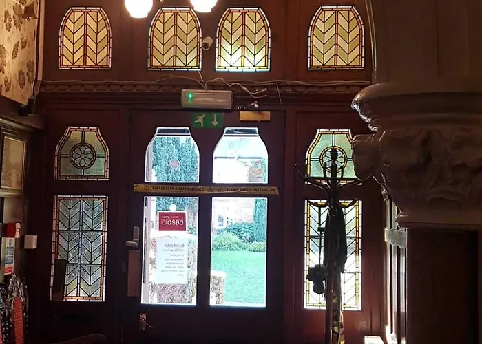 The Lismore Hotel