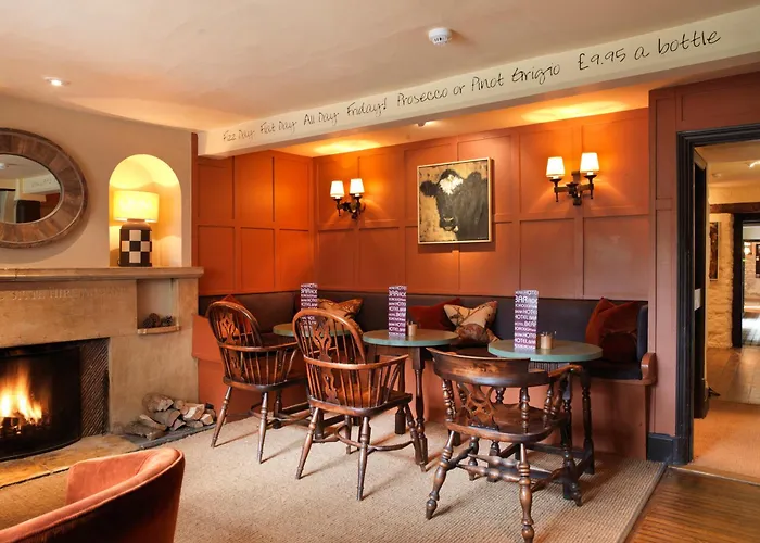 The Bear Of Rodborough Hotel