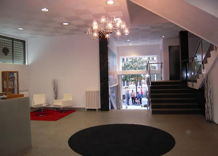 Hotel Mendez Nuñez