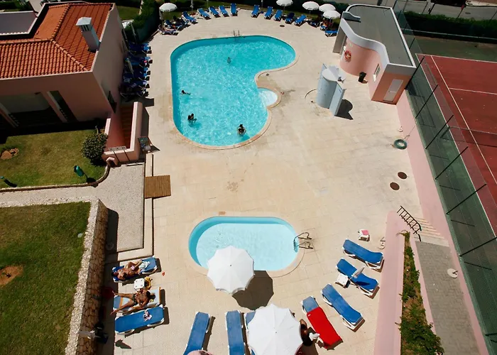 Apartamentos Coral Do Vau