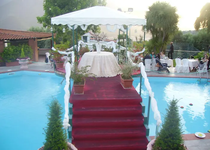 Hotel Diecimare