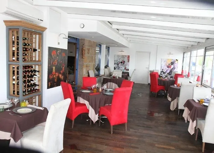 Hotel Le Suroit