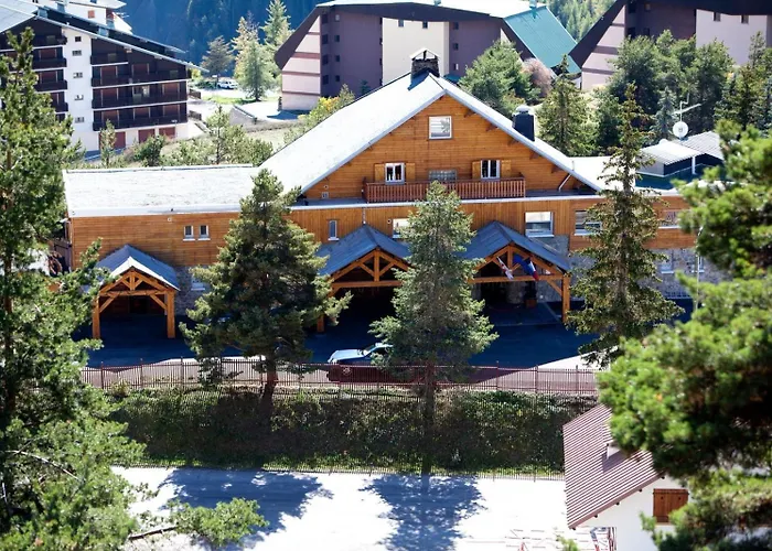 Hôtel Restaurant Le Chalet d'Auron et Spa Inclus