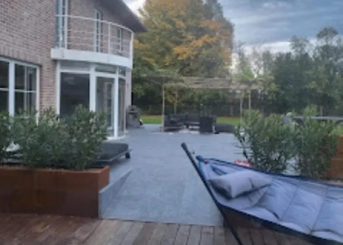 Sherlock'S Home - Guest House