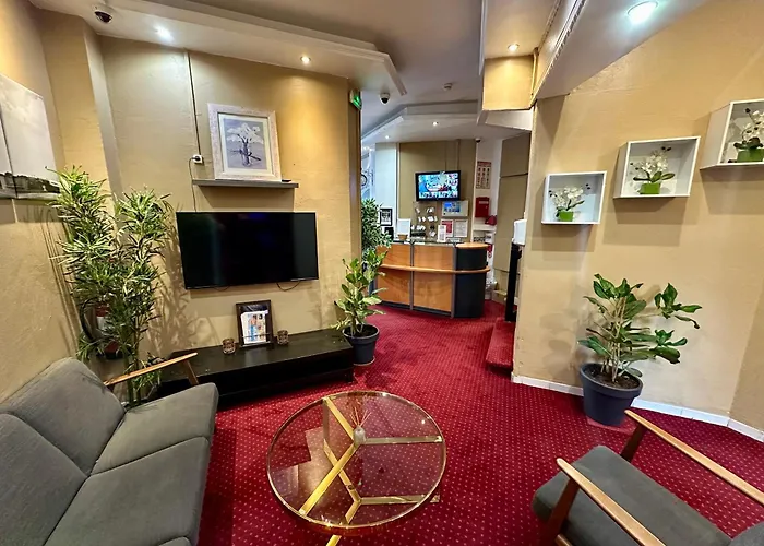 Hotel Victor Hugo