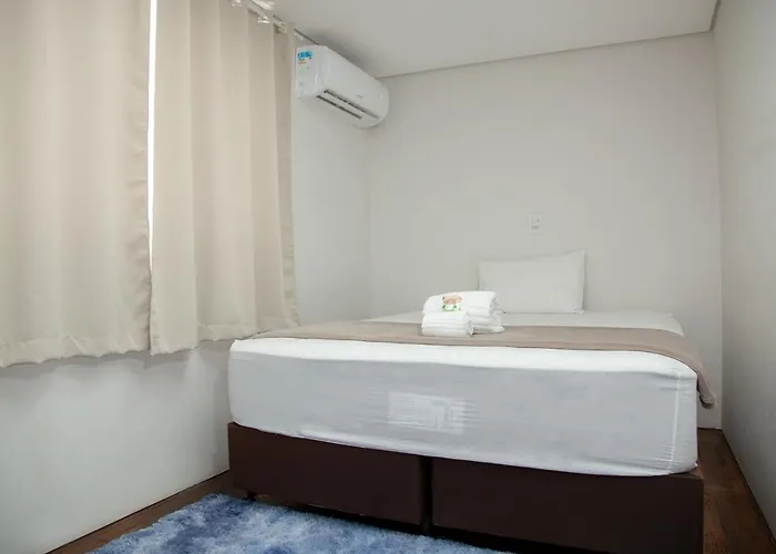 Cm Hotel