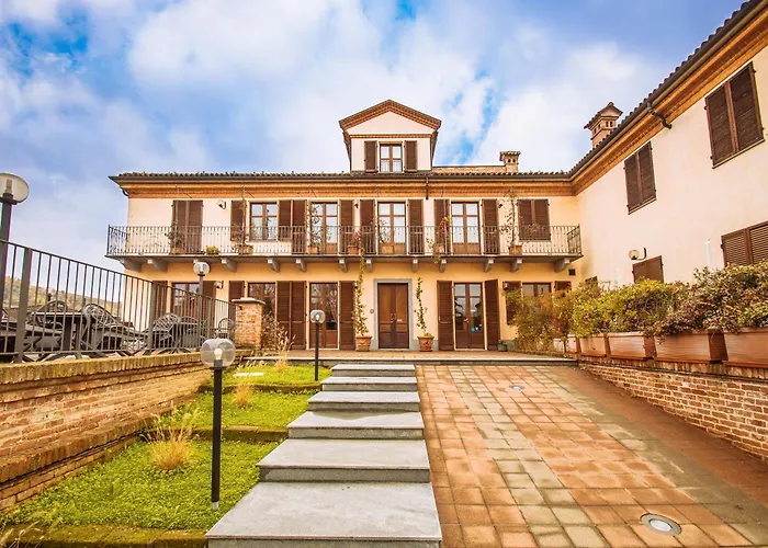 Hotel Villa Lauri Neive