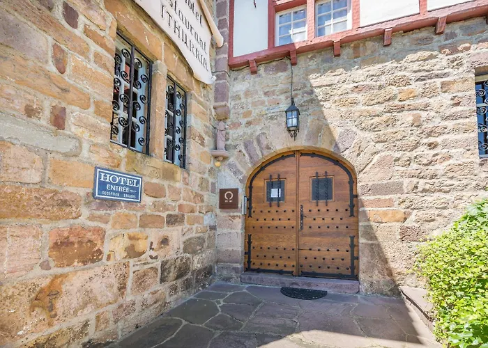 Hôtel Ithurria - Les Collectionneurs