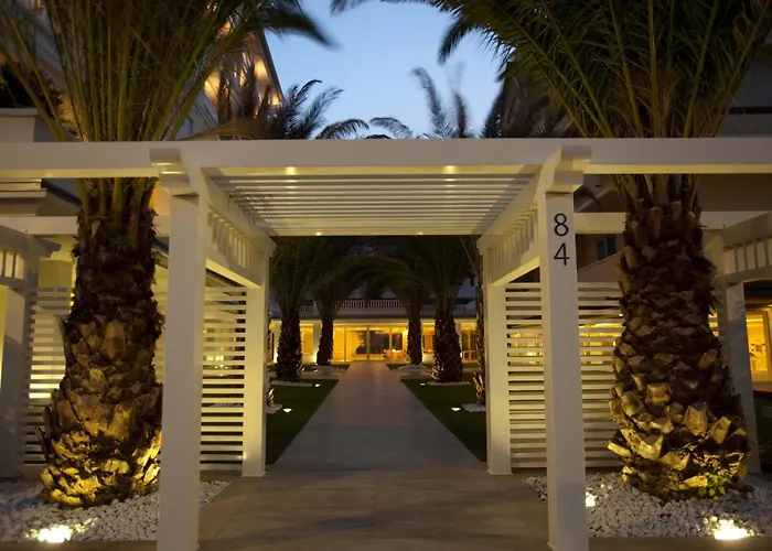 Villa Del Mare Spa Resort