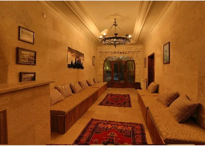 Jerveni Cave Hotel