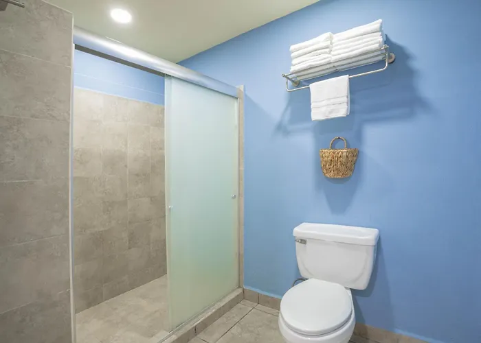 Ixchel Beach Hotel
