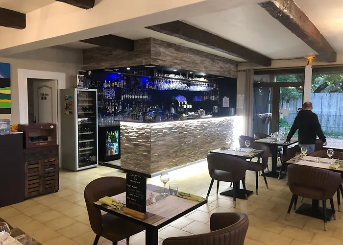 auberge du castellas