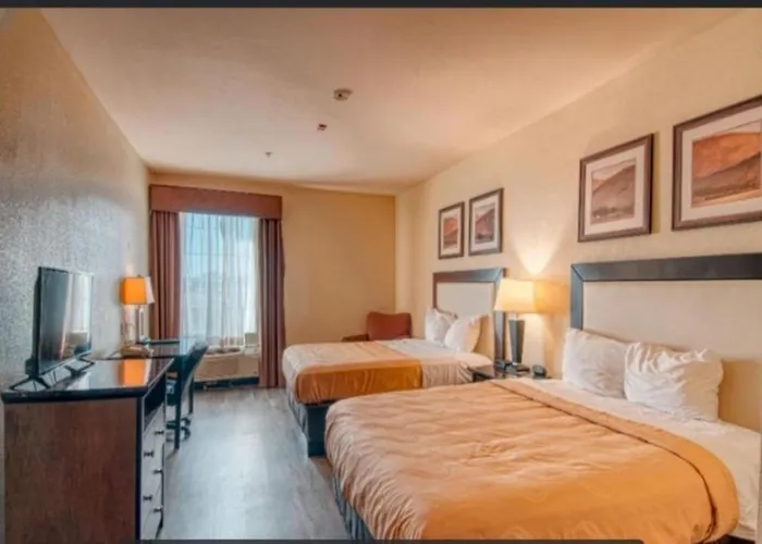 Express Inn & Suites