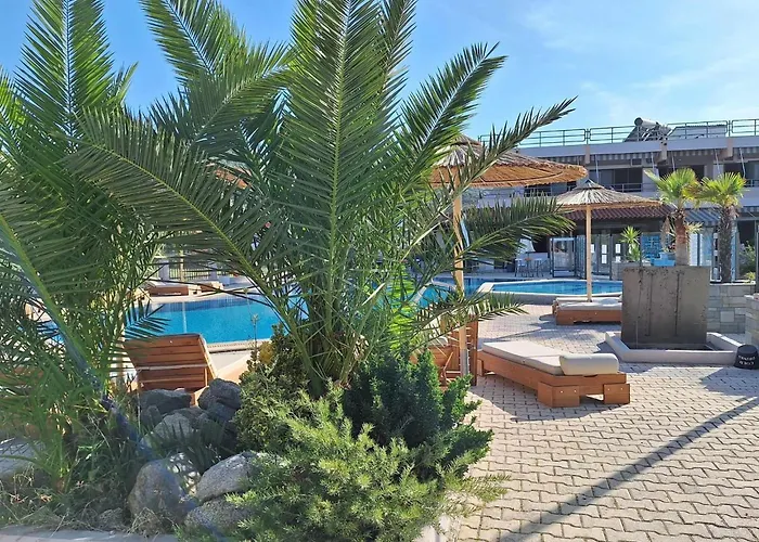 Hotel Palmera Sarti