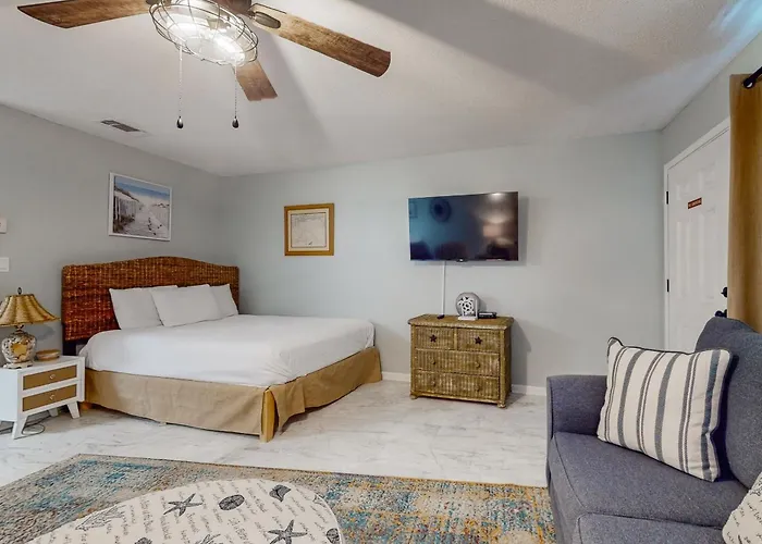 Hidden Beach Villas 215
