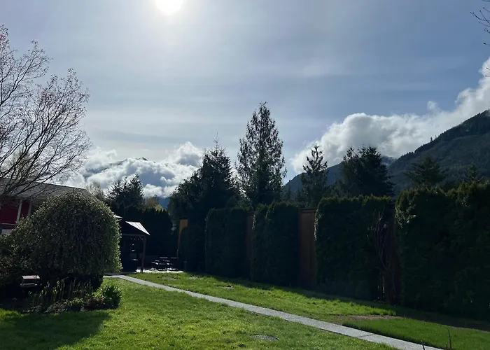 Whitewater Cottage Chilliwack