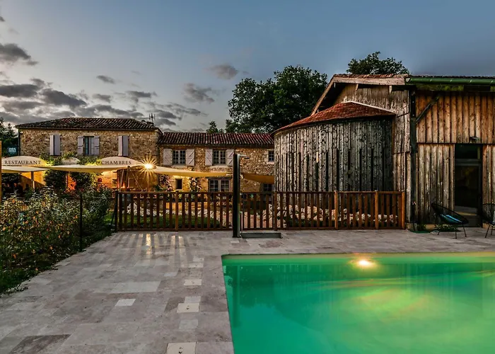 Logis L'Auberge de Larressingle