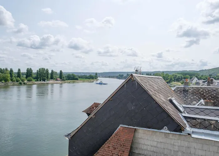 Logis - Hôtel&Restaurant Le Bellevue