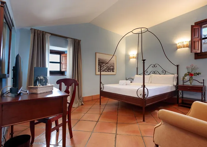 TUGASA Hotel Castillo de Castellar