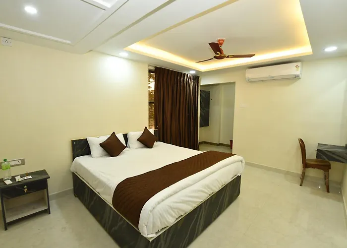 Vijay Balaji Mahal A/C