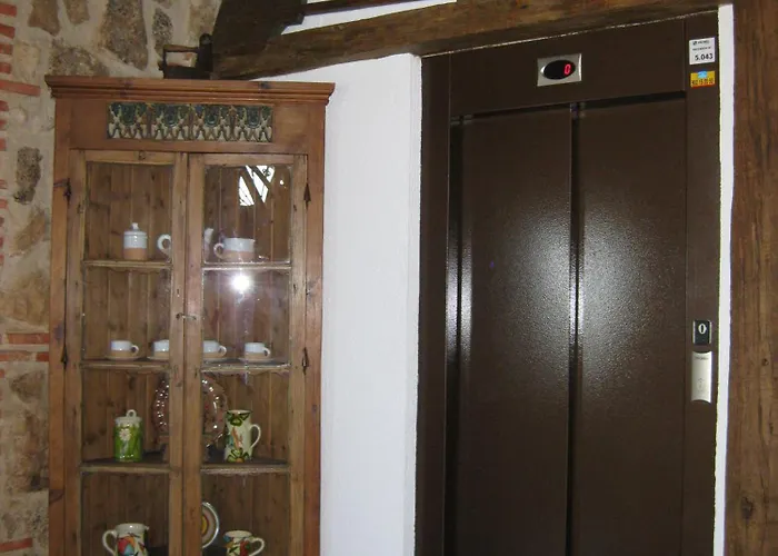 Hotel Velad