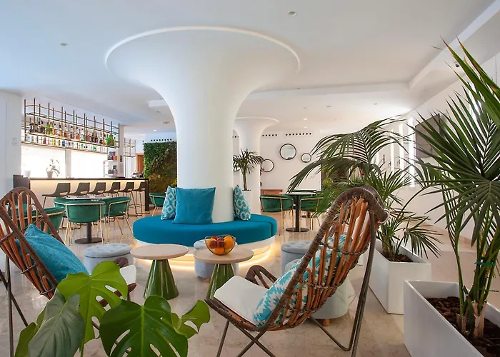 Hotel Tora