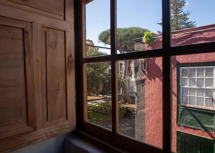La Casa De La Camelia