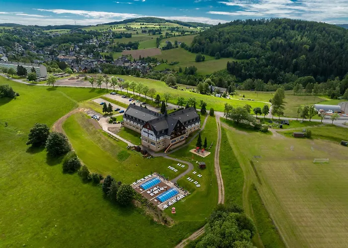 Panorama Berghotel Wettiner Hoehe