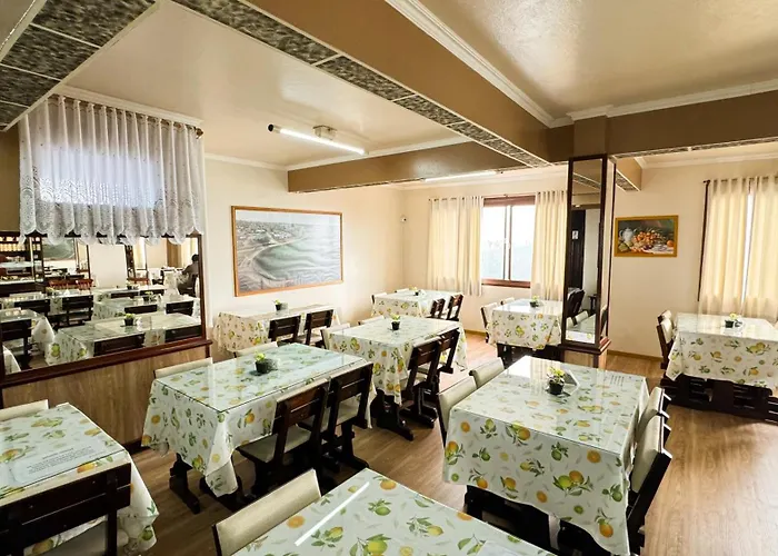 Fares Turis Hotel