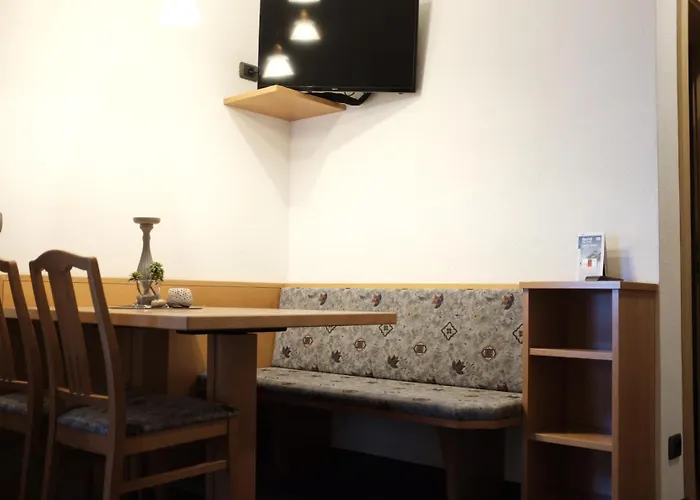 Hotel Garni Trojer Campo Tures