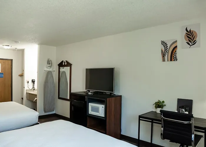 Victorian Inn & Suites-York