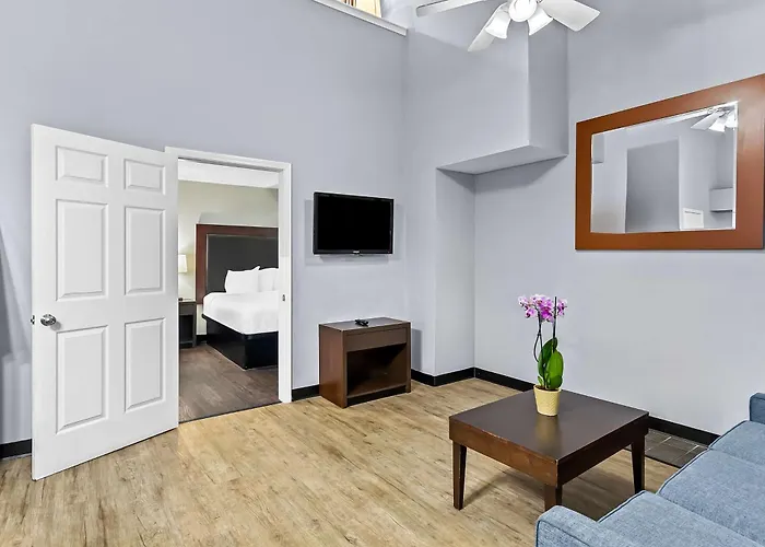 Surestay Studio By Best Western Pensacola