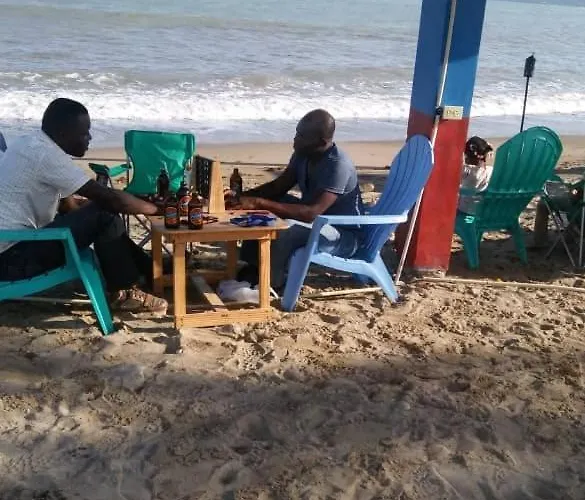 Ocean Breeze Hotel & Restaurant