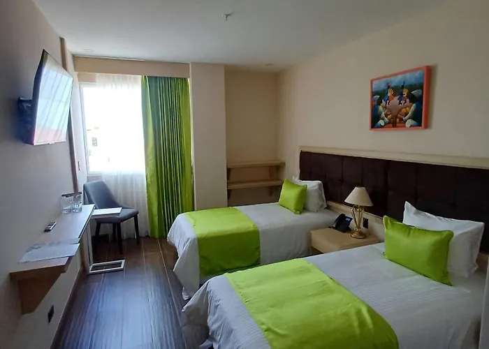 Hotel Puerto Limón CR