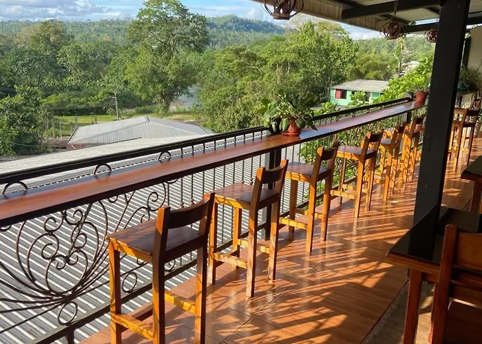 Hostal La Colina