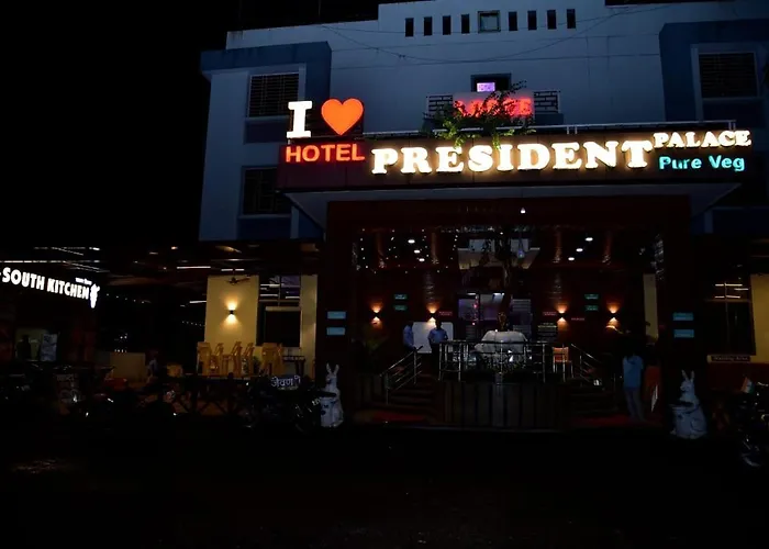 Hotel President Palace, Akkalkot