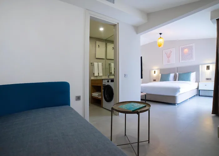 Bomo Suites
