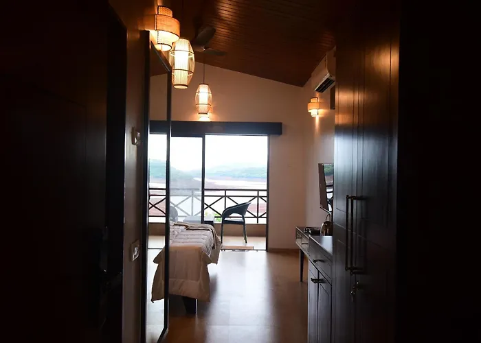 Waves And Vibes Resort