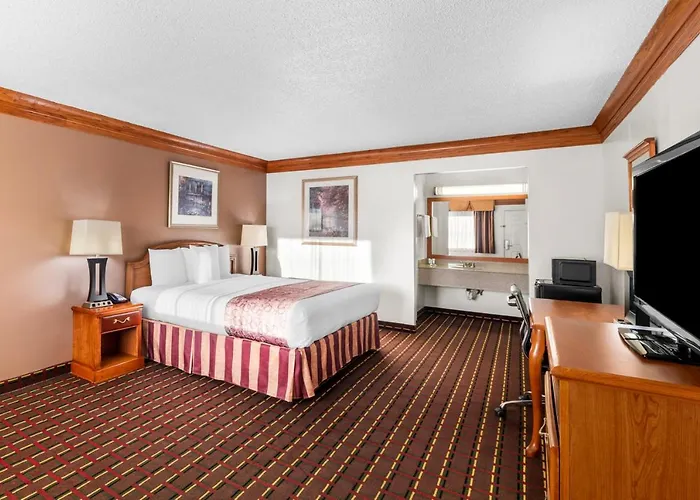 Scottish Inns - Decatur