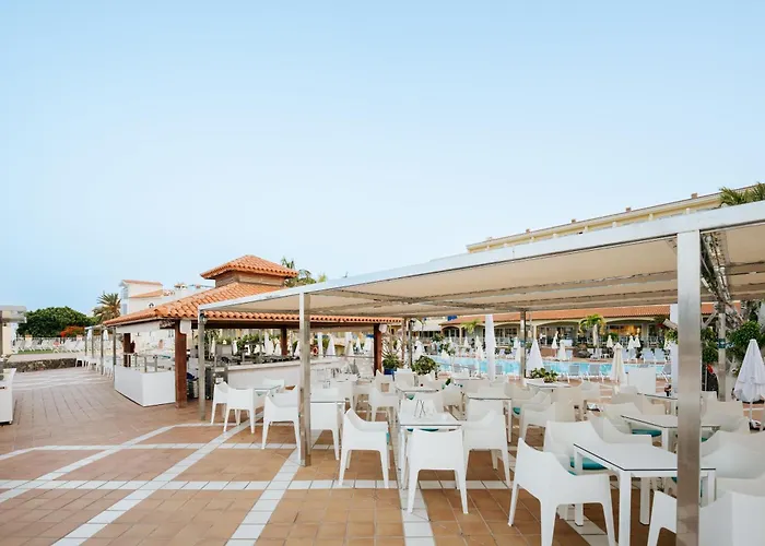 R2 Buganvilla Hotel & Spa