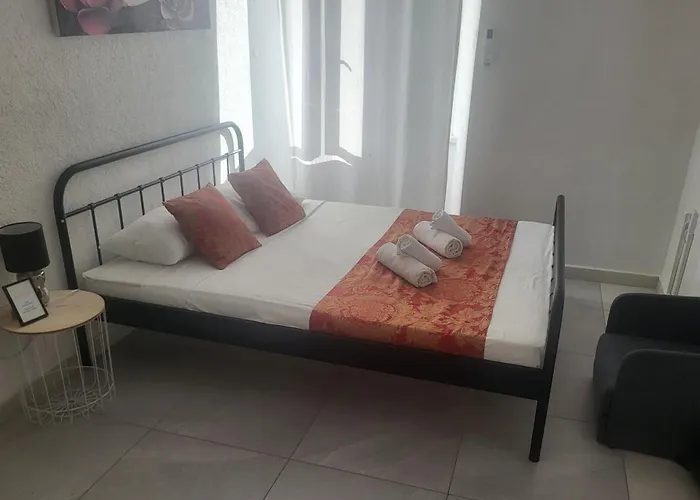 Cozy Rooms At Old City Gate