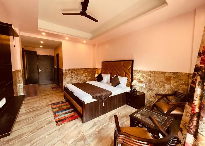 River Grand Resort - A Peaceful Stay Kempty Fall Mussoorie