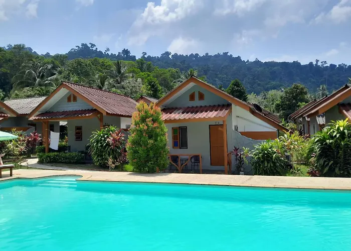 Khaolak Banana Bungalow
