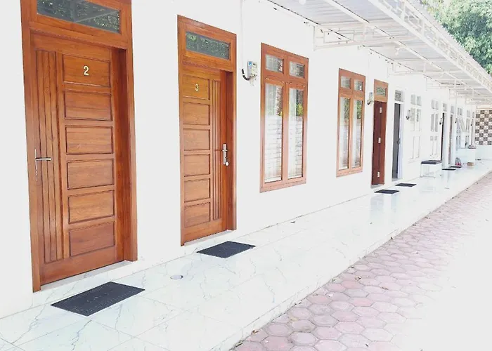 Ayani Guest House Redpartner