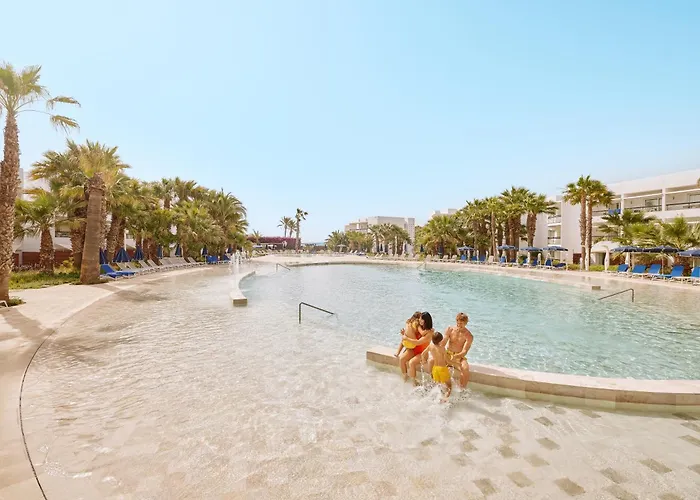 Grand Palladium Select Palace Ibiza