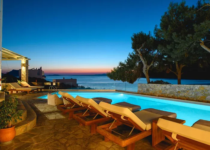 Yperia Hotel