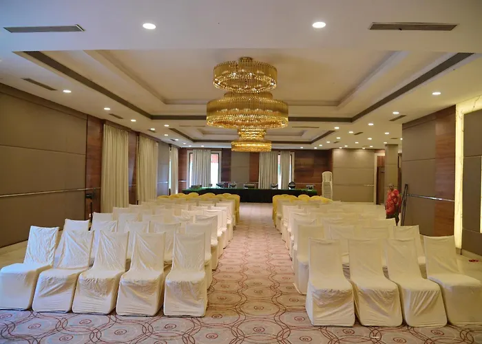 Rang Lords Inn Bharuch