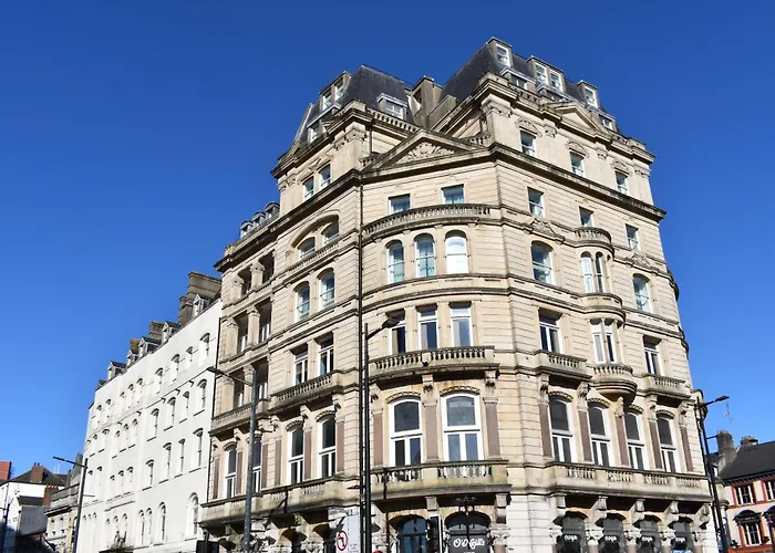 Royal Hotel Cardiff By Belvilla